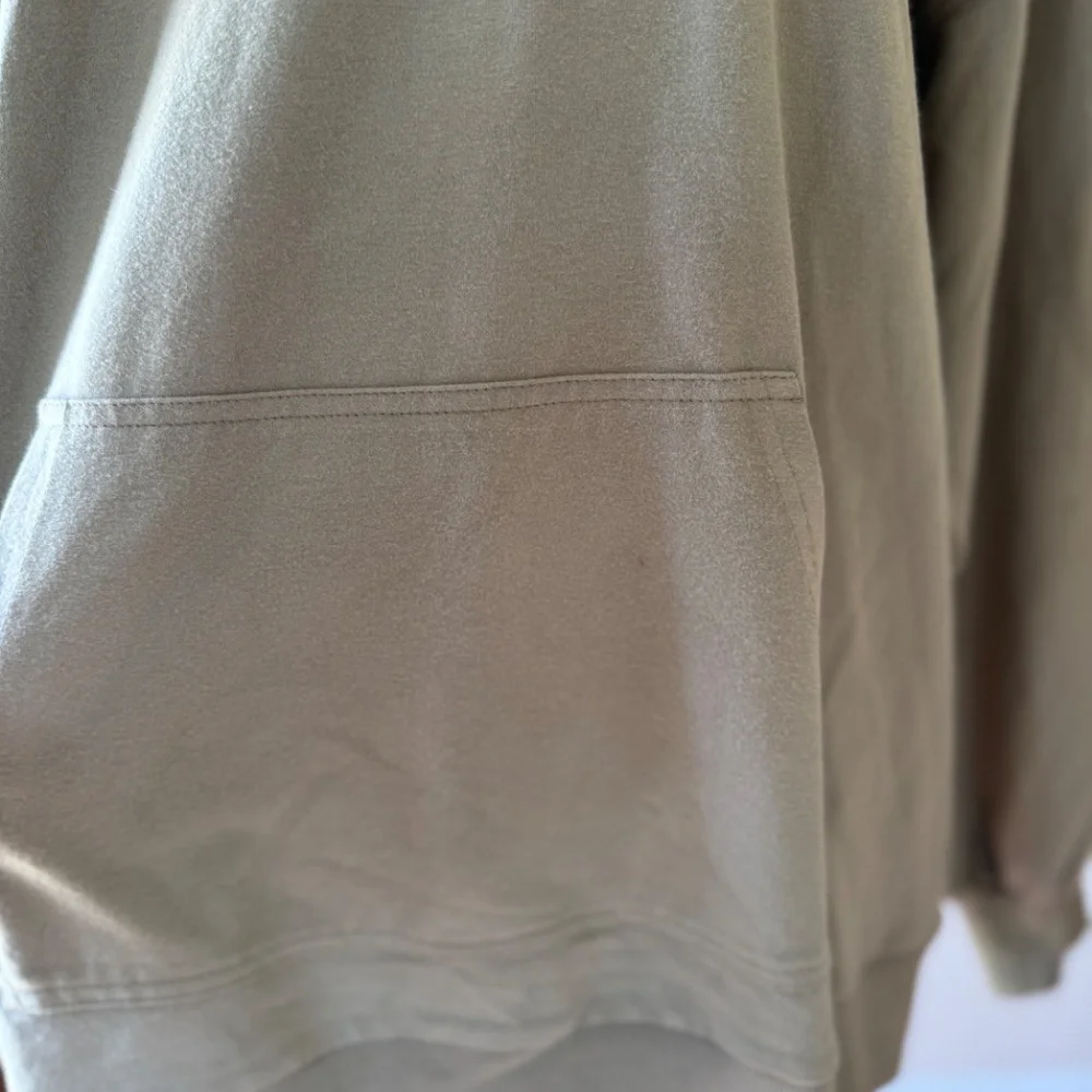 Cleo Harper Activewear Oversized NYC Street Hoodie in Sage Green Sweatshirt M - Picture 7 of 9